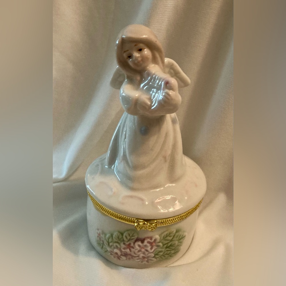 Ceramic Angel & Harp Hinged Trinket Box with Floral Design 4.5” x 2.5”